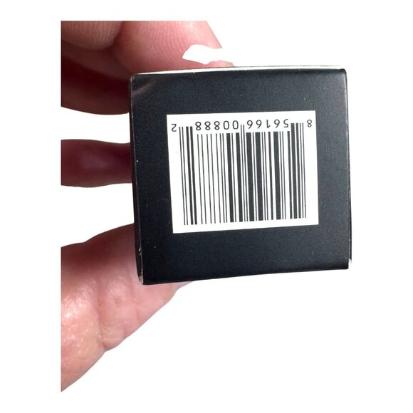 Literally Lip Oil Hot Pink Cooling Vegan Lip Treatment By Glogirl Cosmetics NEW - Picture 6 of 6